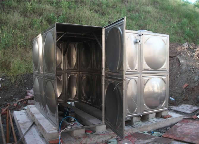 江西省吉安市安?？h滸坑鎮(zhèn)定做不銹鋼水箱